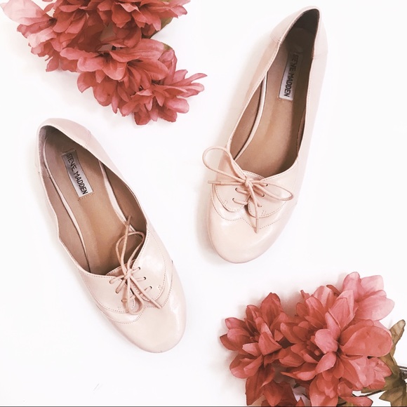 Steve Madden Shoes - • Steve Madden P. Tuxx Pink Oxford Flats Size 10 •